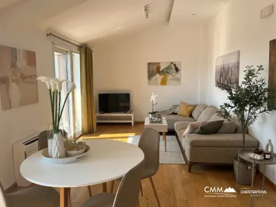 Penthouse mit großer Terrasse und Parkplatz in Tivat — 99 m², 3 Schlafzimmer